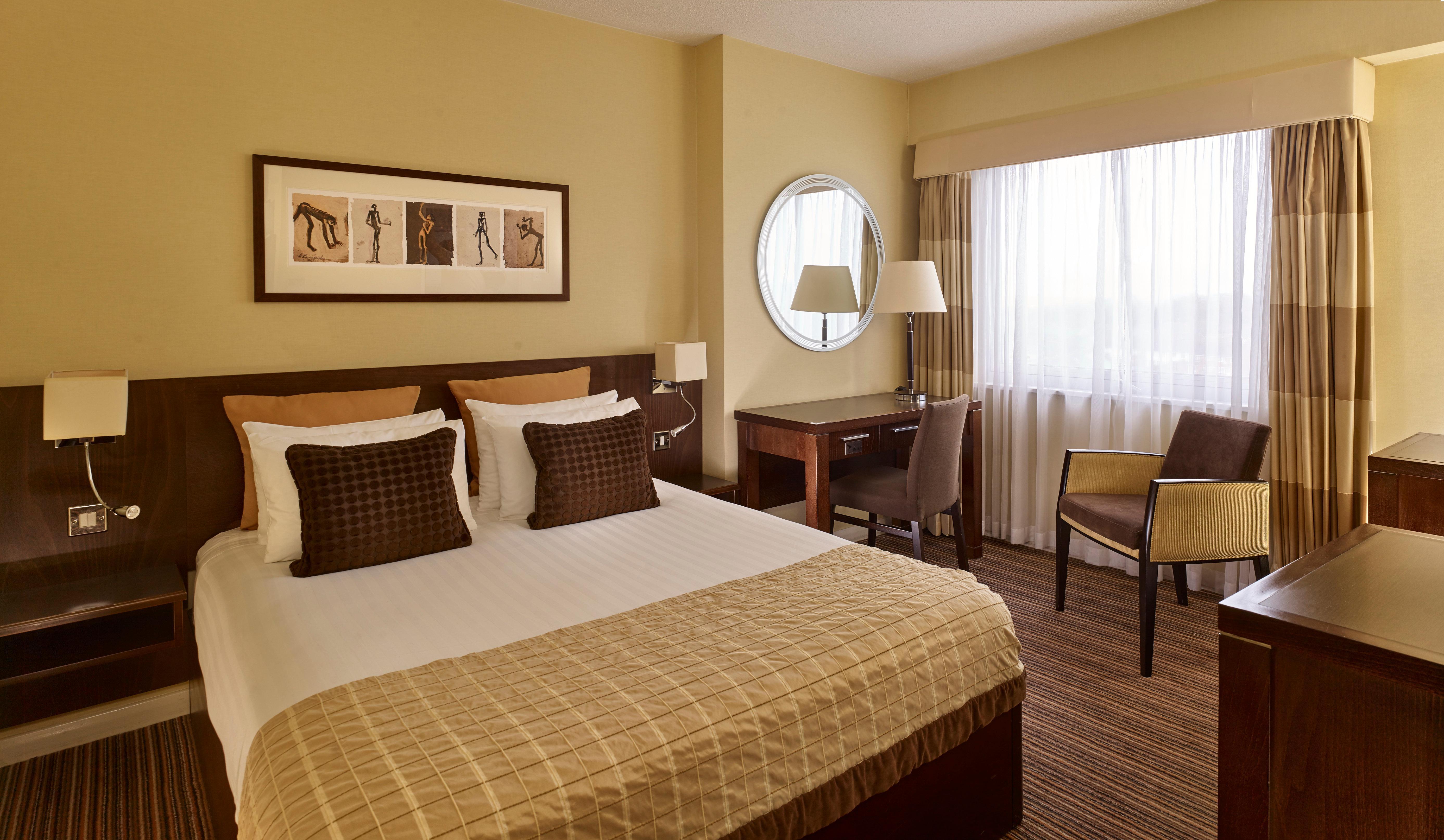 Crowne Plaza London - Gatwick Airport, an IHG hotel Crawley  Zewnętrze zdjęcie