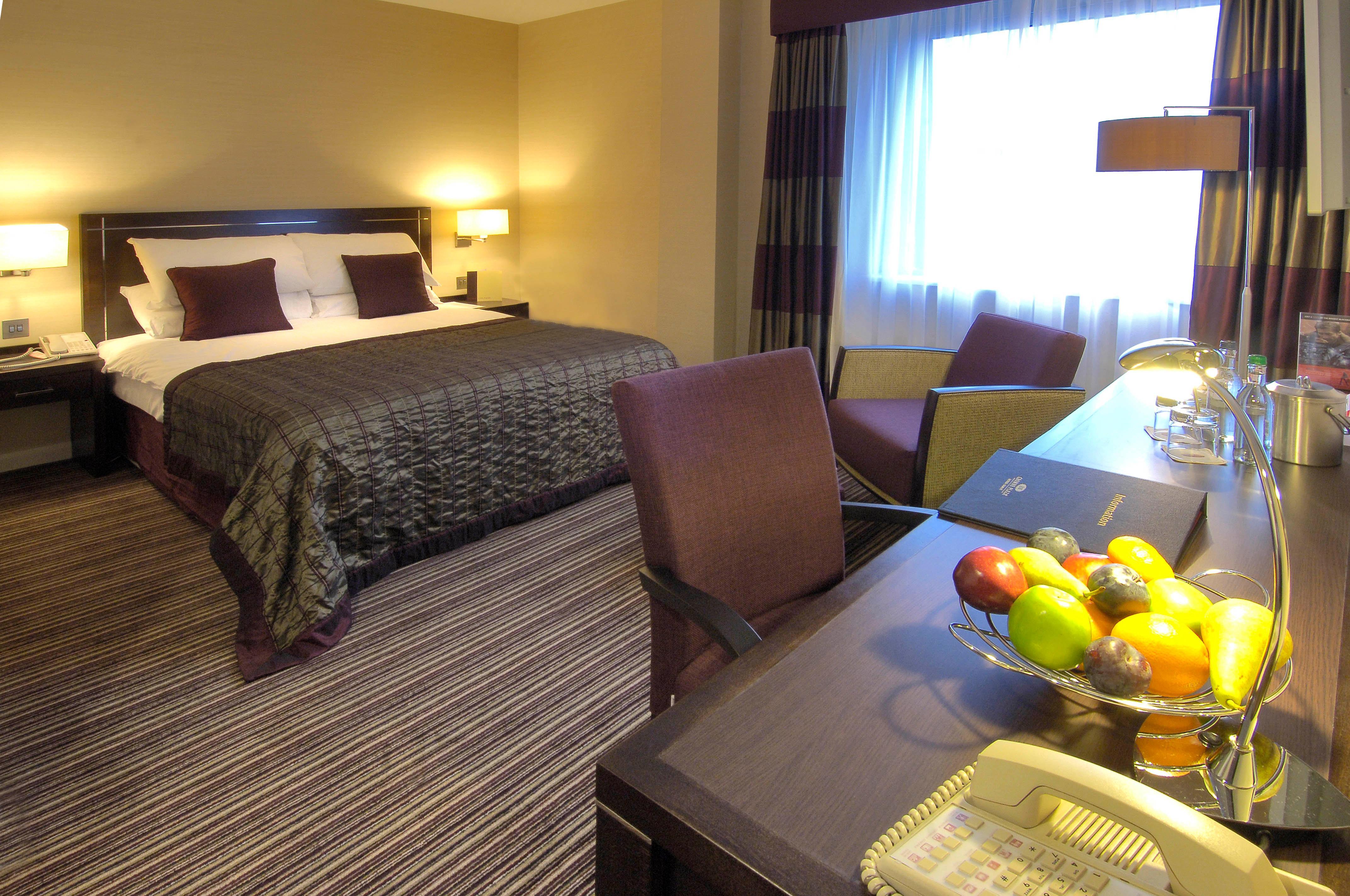 Crowne Plaza London - Gatwick Airport, an IHG hotel Crawley  Zewnętrze zdjęcie